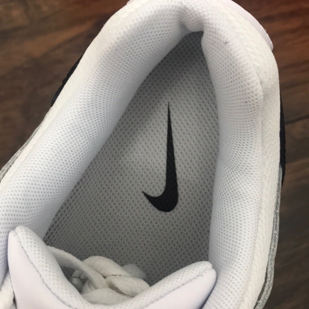 !!!! WMNS NIKE AIR MAX CORRELATE - Picture 11 of 12